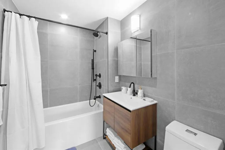 149bk-501 New 2br 2baths With a Private Terrace