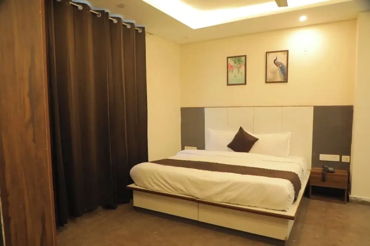 Superior room