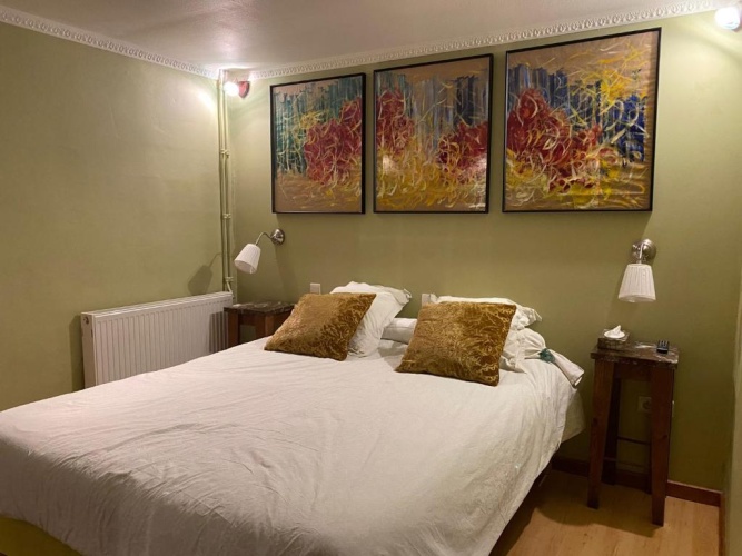 Standard Triple room