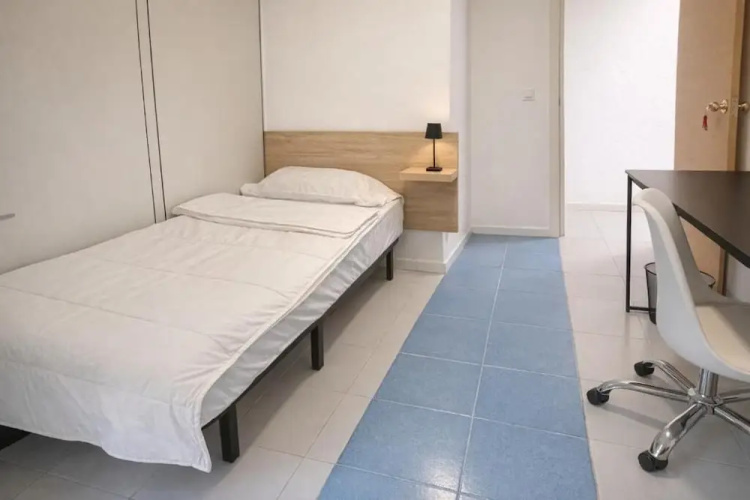 Alicante Beach Hostel - Alicante