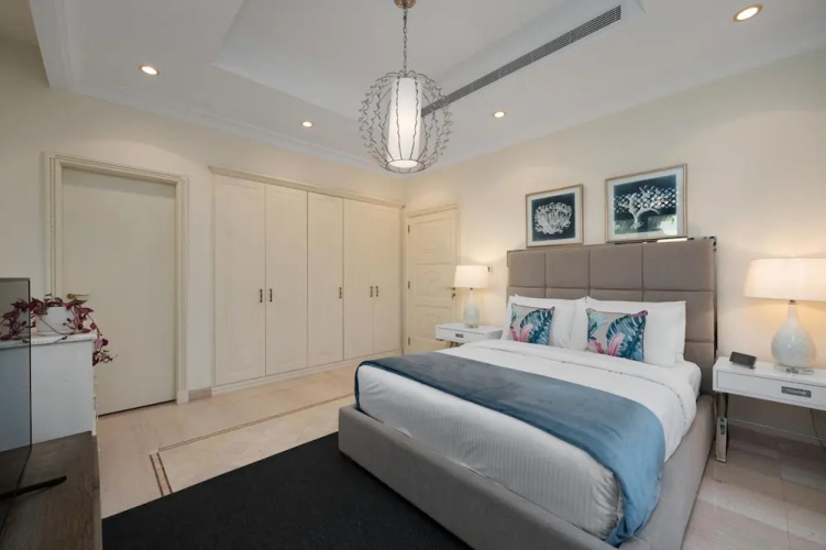 Exclusive Villa w Private Pool Garden Beach