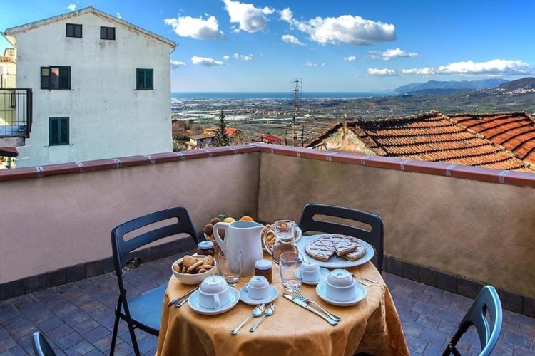 Standard Double room with view