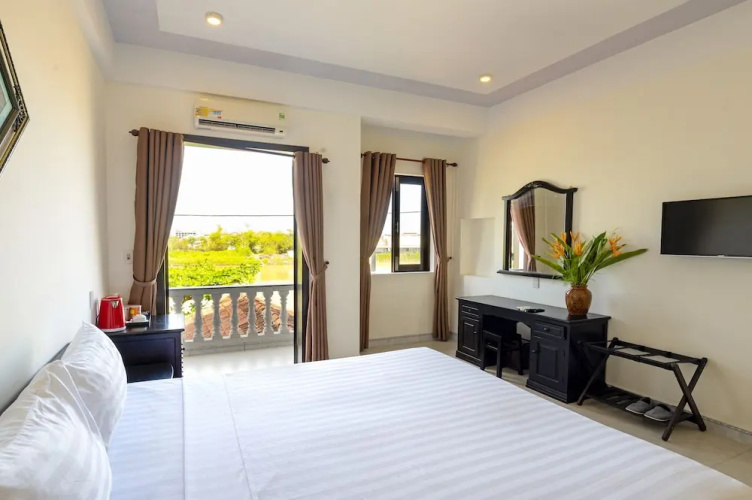 Hoi An Blue River Hotel