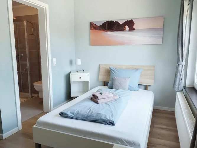 Deluxe Single room