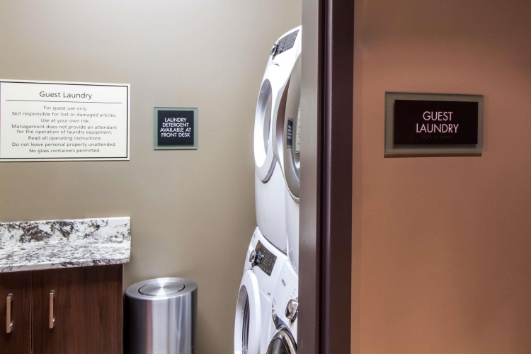 Best Western Plus Revelstoke photo 31