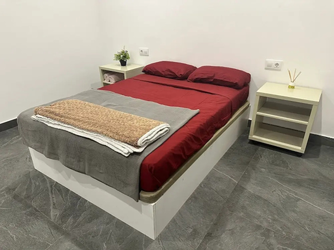 Fast Latin Home