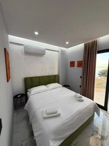 2 Bedrooms Deluxe Apartment with sea view