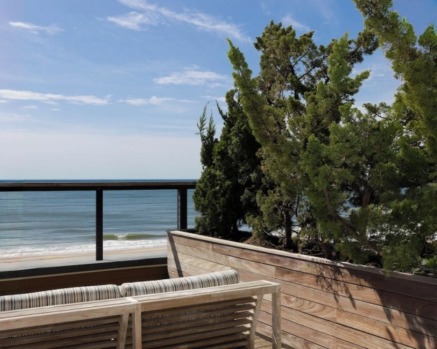 Standard Quadruple room oceanfront