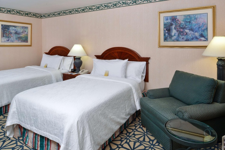 Premium Quadruple room