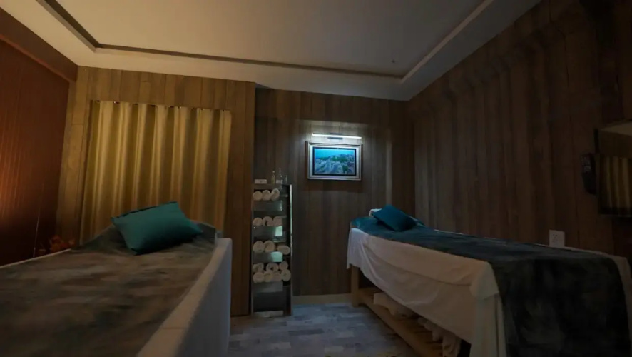 One Karachi Hotel