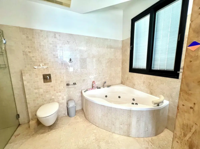 Grace Holon Villa & Pool