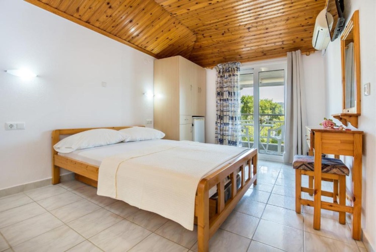 Standard Double room with mountain view