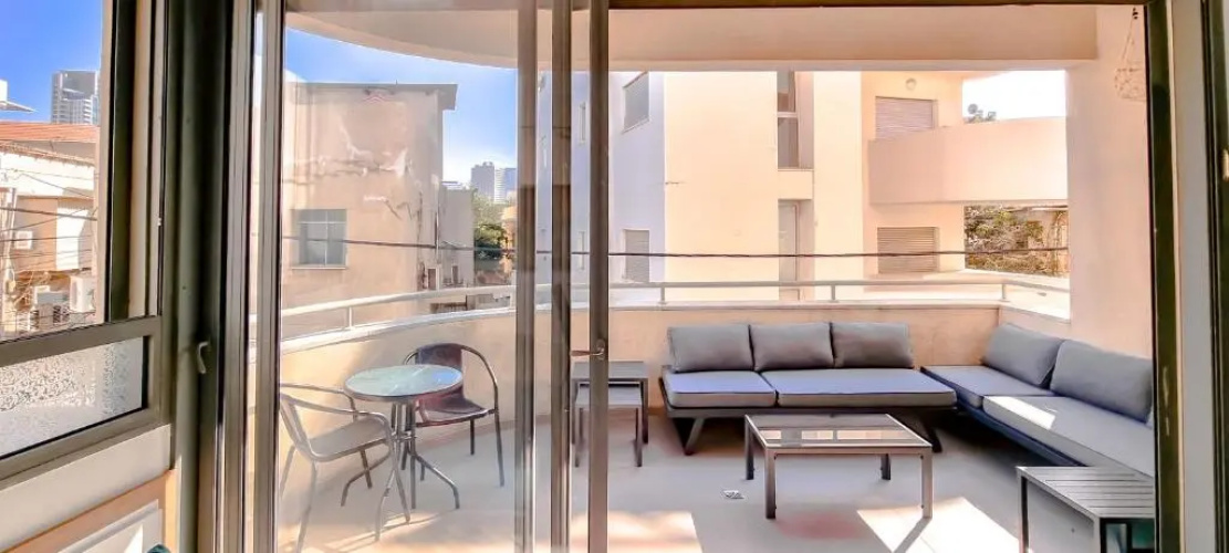 Apartment Cachemire 3BR Tel Aviv Kerem Alsheikh St Tl70