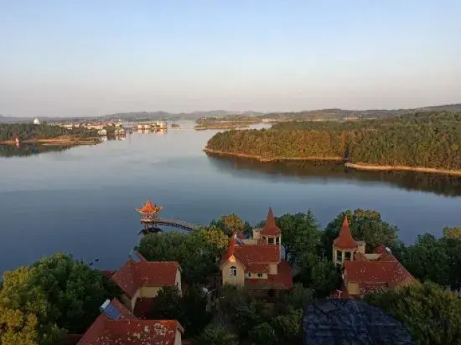 Qianshuiwan Resort