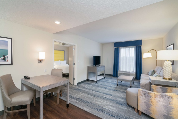 Hampton Inn & Suites Amelia Island-Historic Harbor Front photo 8