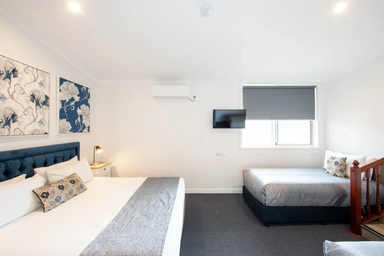 Deluxe Double Family room