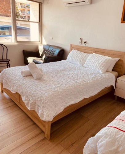 Economy Double Basement room