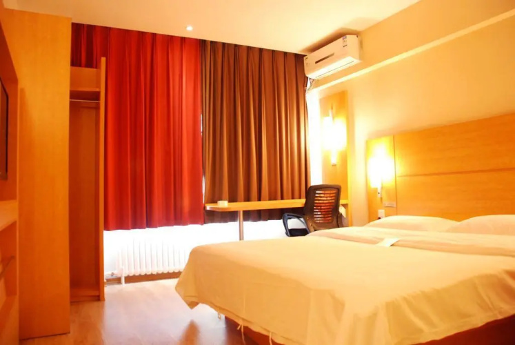 Ibis Changchun Jianshe Street