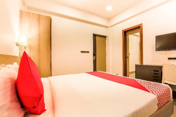 OYO 22246 22 Suites