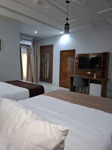 Suite