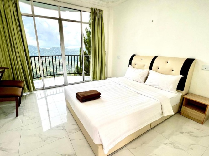 Deluxe Double room with balcony