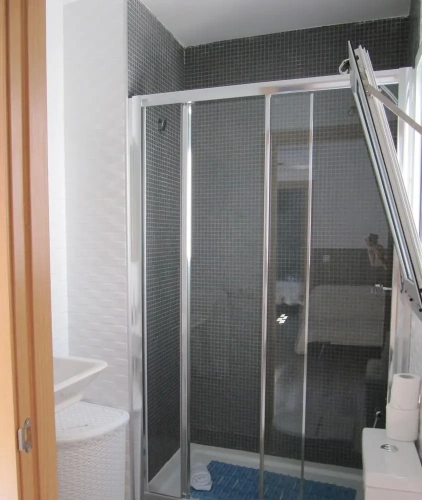 1 Bedroom Apartment with balcony and with view