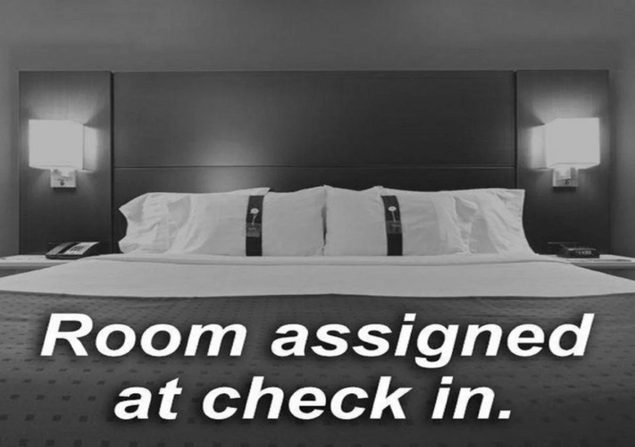 Holiday Inn Bloomington-Airport by IHG