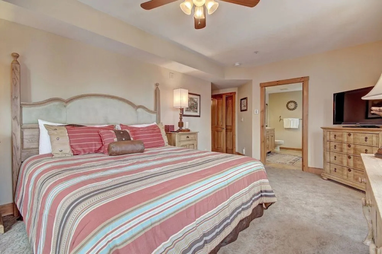 3069 Timbers 2 Bedroom Condo by RedAwning