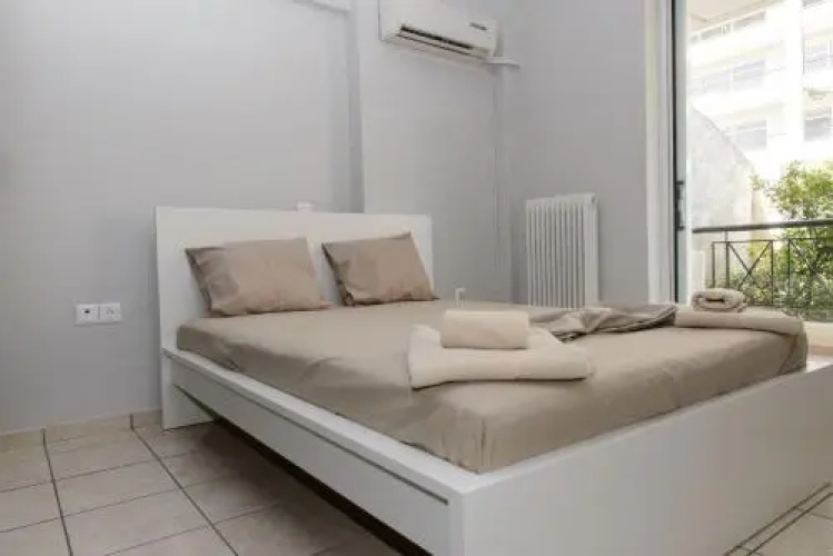 Apartment & Parking 100m Kerameikos Metro