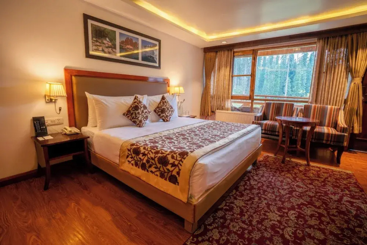 Hotel Heevan Retreat