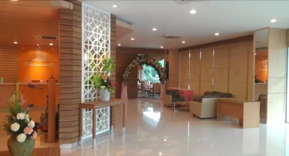 Chawamit Residence Bangkok