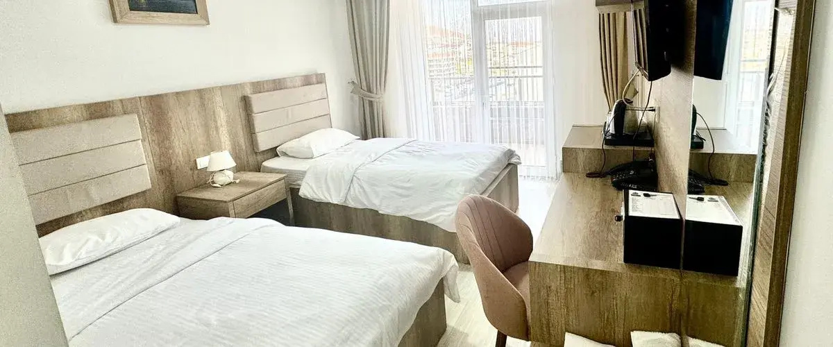 Armata Otel