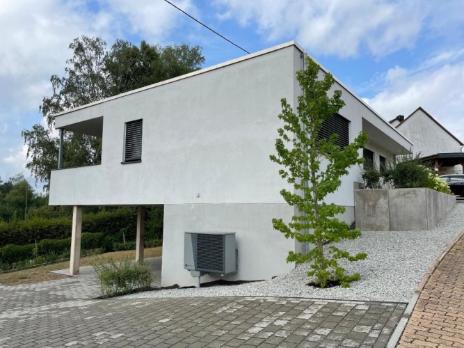 2 Bedrooms Cottage
