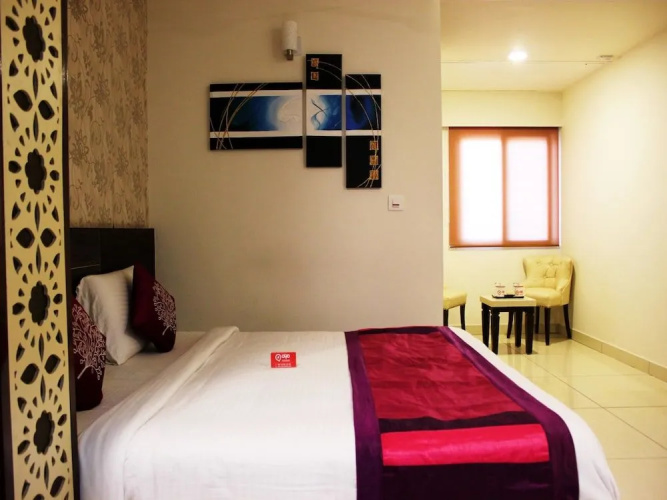 Adyar Ananda Bhavan Hotel