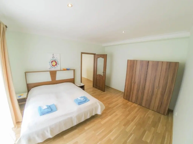 1 Bedroom Apartment with balcony