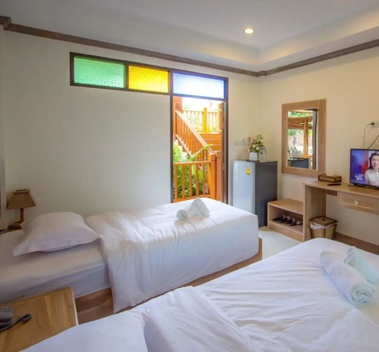 Standard Twin room