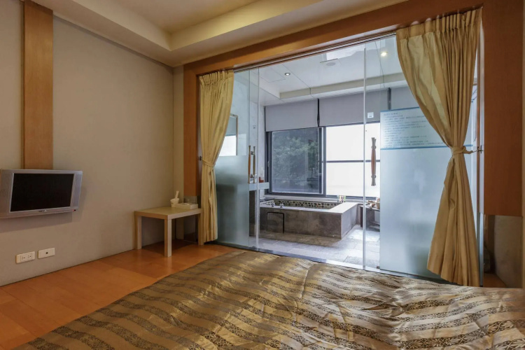 Jin Ping Spring Resort