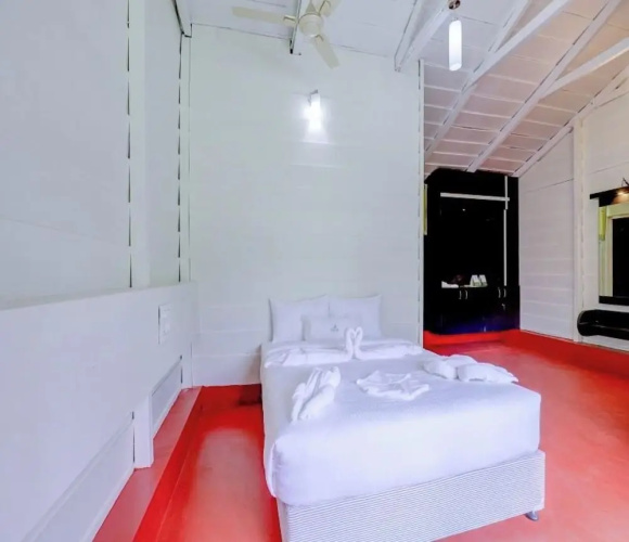 Ezzenza Areca Resort