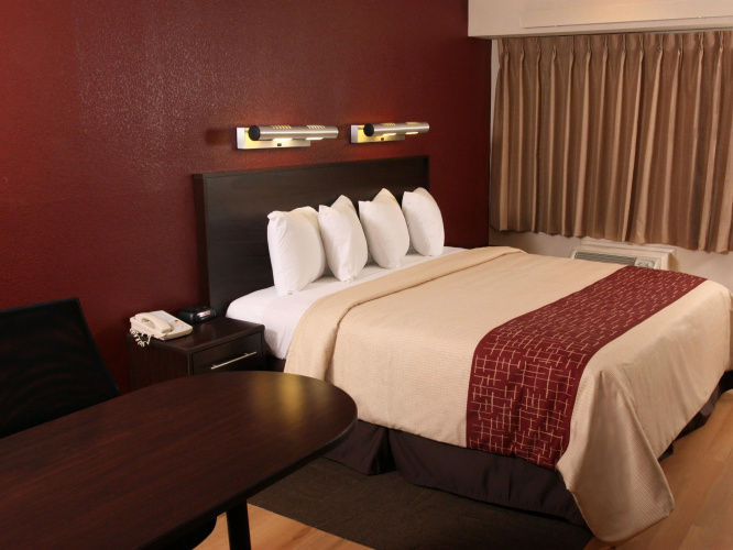Red Roof Inn PLUS+ Baltimore North - Timonium