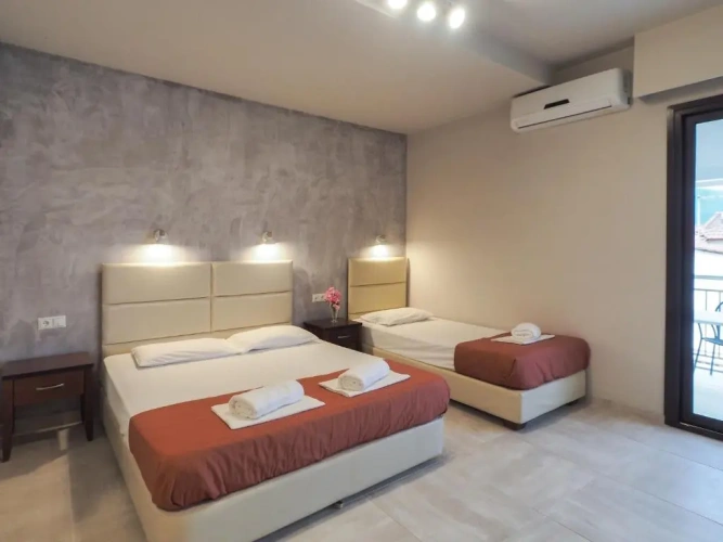 Superior Triple room