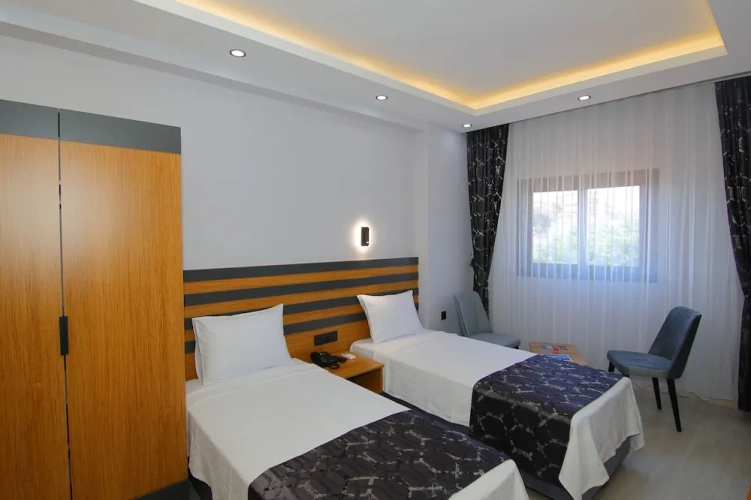 Economy room