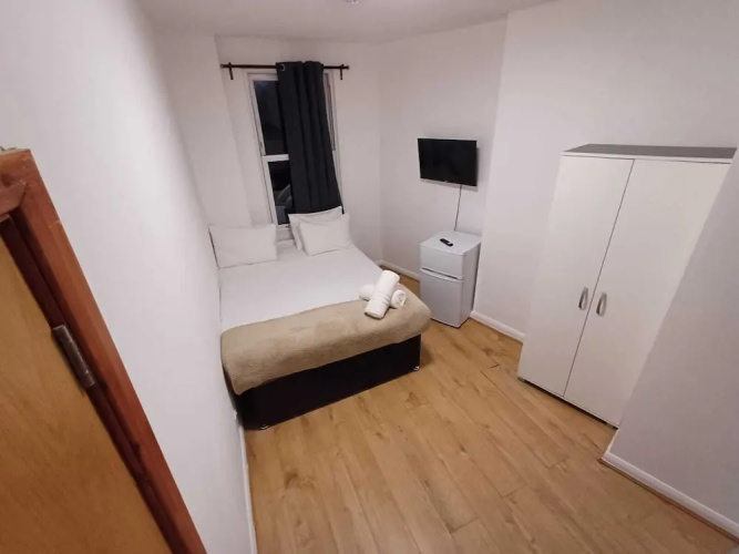 Modern Studios Malvern Road