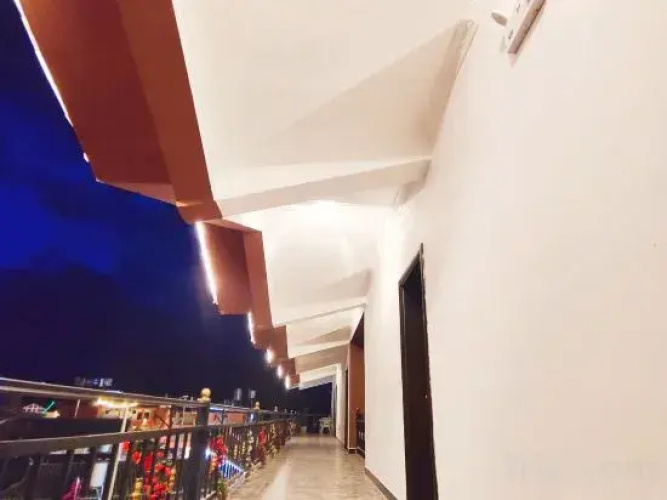 Fanbo Hotel