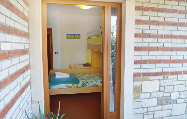 Apartments Leone