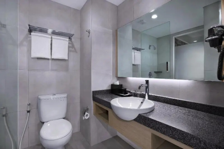 NEO Plus Waru Sidoarjo by ASTON