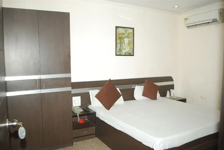 Hotel RK Delhi