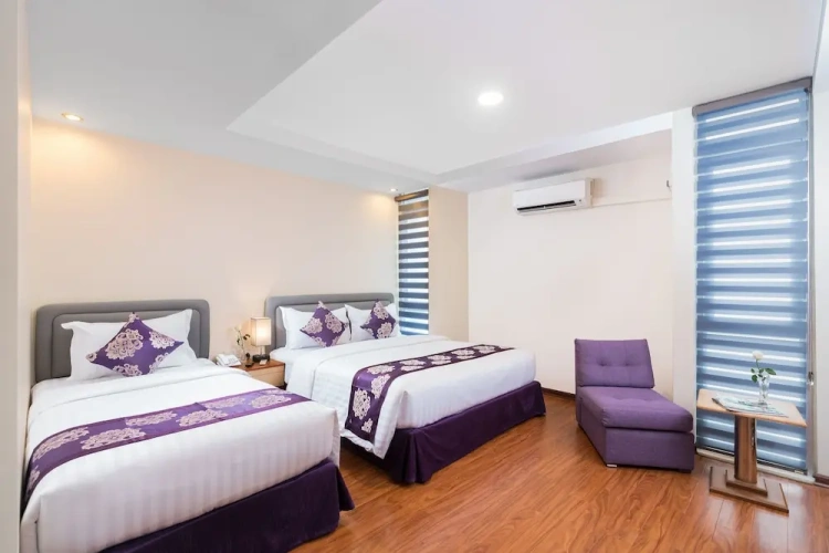 Deluxe Twin room with view