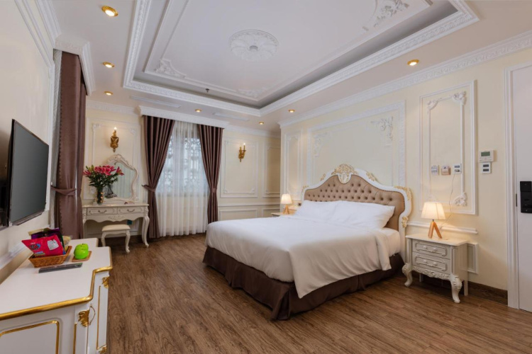 Khách sạn Việt Hoàng 24H