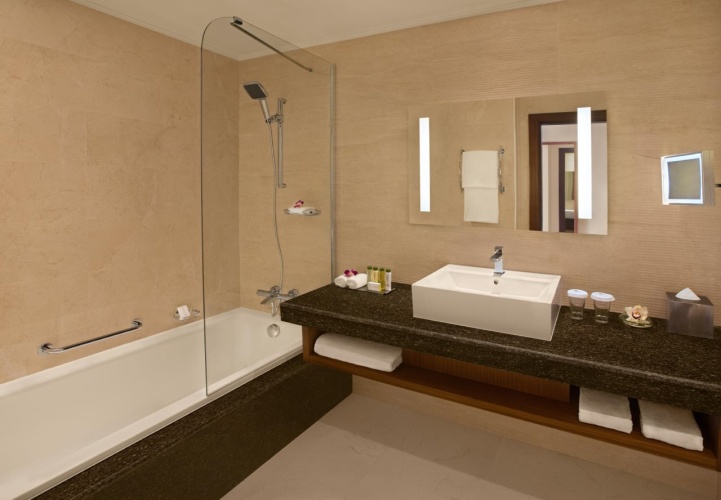 DoubleTree by Hilton Resort & Spa Marjan Island photo 13