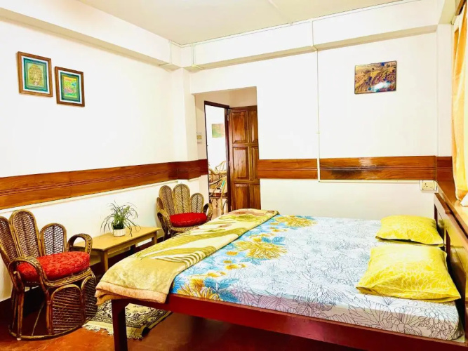 Aashishkhim Guest House